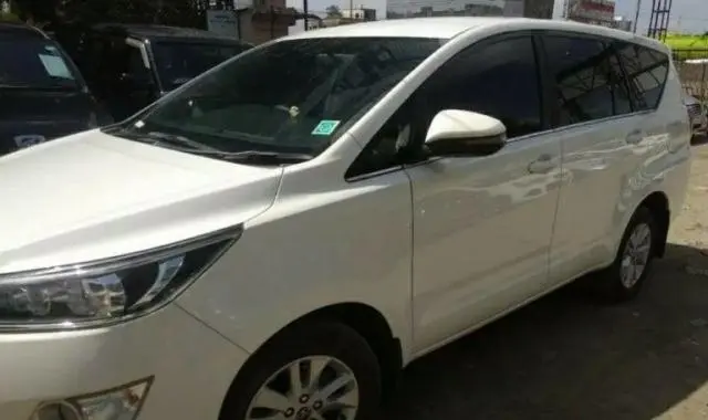 Toyota Innova Crysta 2.4 G Plus 8 STR 2019