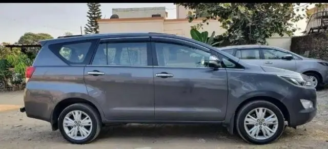 Toyota Innova Crysta 2.8 Z AT 7 STR 2017