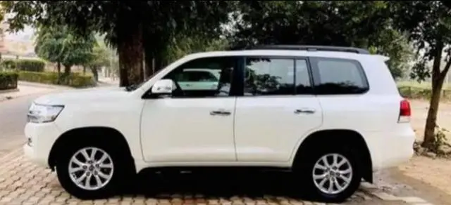 Toyota Land Cruiser LC 200 VX 2016