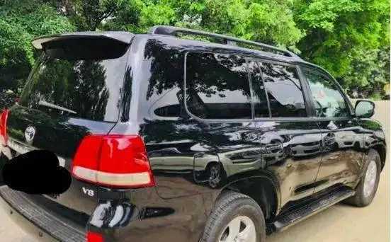 Toyota Land Cruiser LC200 VX 2011