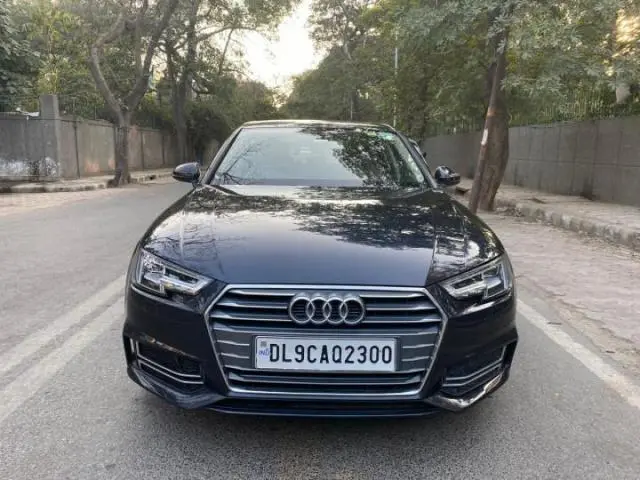 Audi A4 30 TFSI Technology Pack 2018