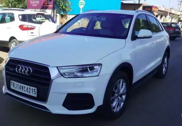 Audi Q3 35 TDI quattro Premium Plus 2016