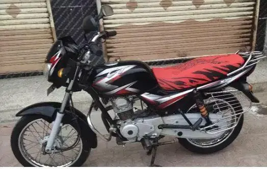 Bajaj CT 100 100cc 2015