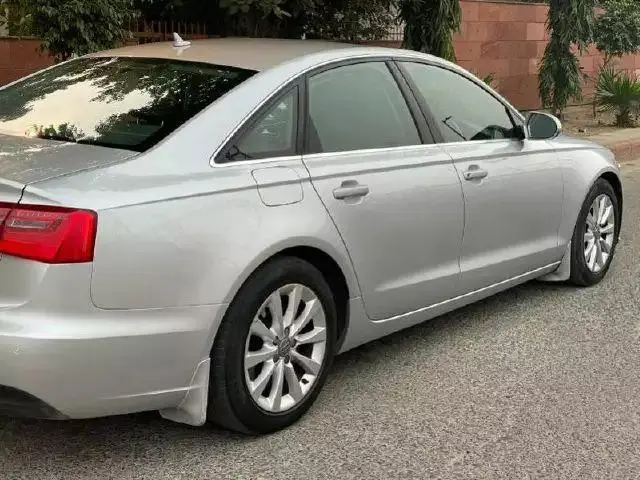 Audi A6 35 TDI Premium Plus 2016