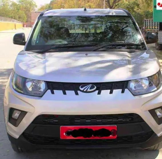 Mahindra KUV100 NXT K2 6 STR 2018