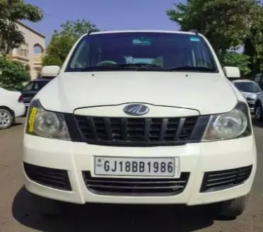 Mahindra Quanto C4 2013