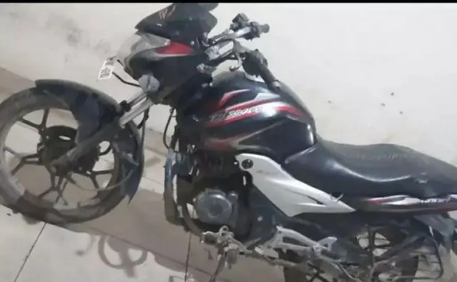 Bajaj Discover 125ST 2012
