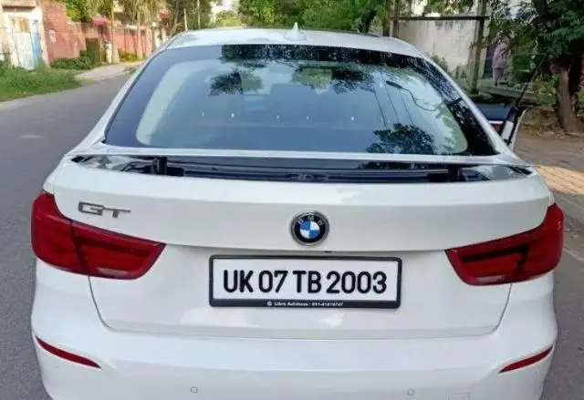 BMW 3 Series GT 320d Luxury Line 2017