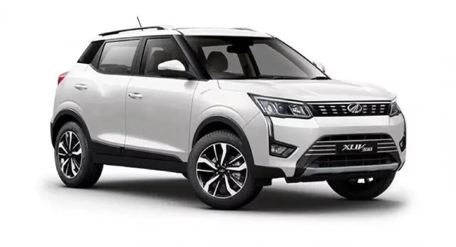Mahindra XUV300 W8 Petrol 2021