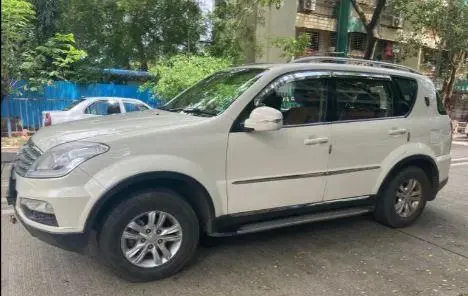 Mahindra Ssangyong Rexton RX7 2014