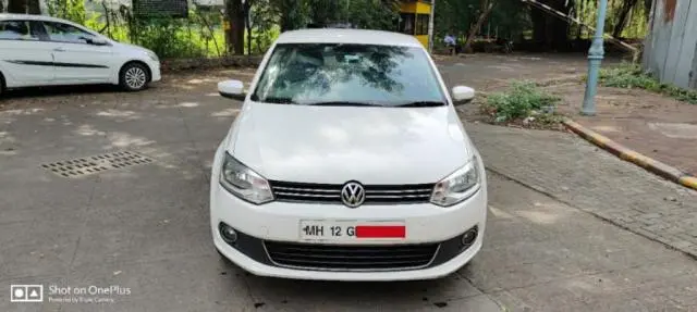 Volkswagen Vento 1.6L Highline 2010