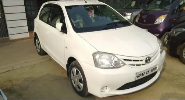 Toyota Etios Liva GD 2013
