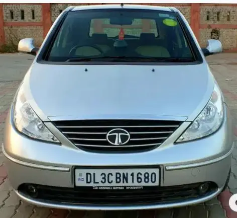 Tata Indica Vista Aura ABS Quadrajet BS-III 2011