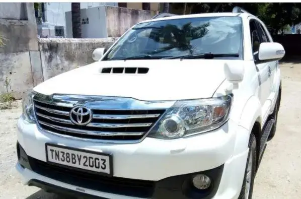 Toyota Fortuner 3.0 4X2 AT 2014