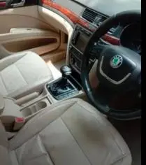 SKODA SUPERB 2.8 V6 2010