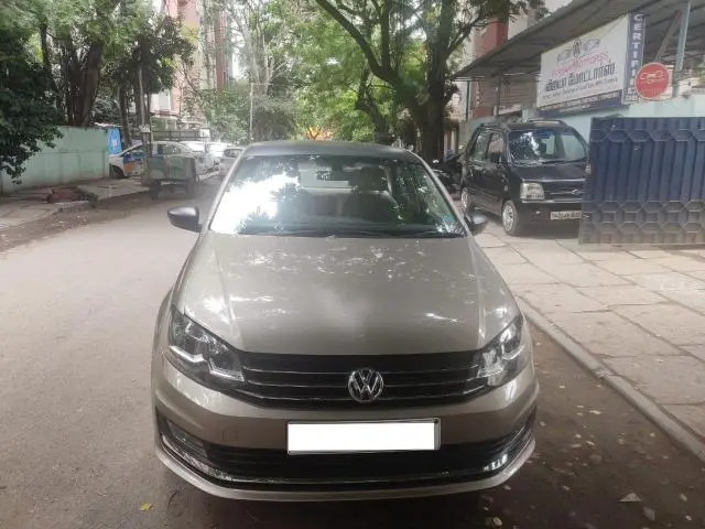 Volkswagen Vento 1.6 MPI Highline Plus 2016