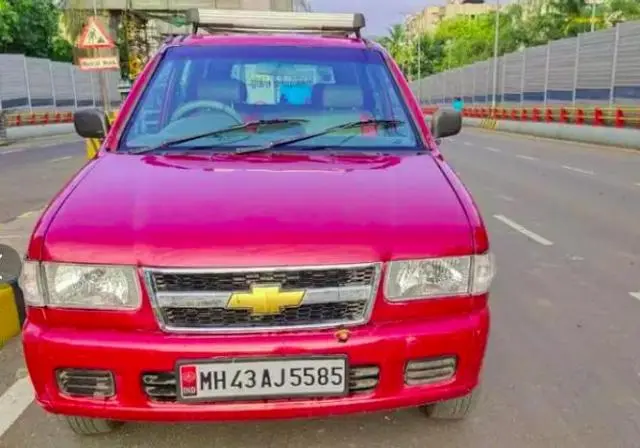 Chevrolet Tavera NEO 3 LS 10 STR BS IV 2011