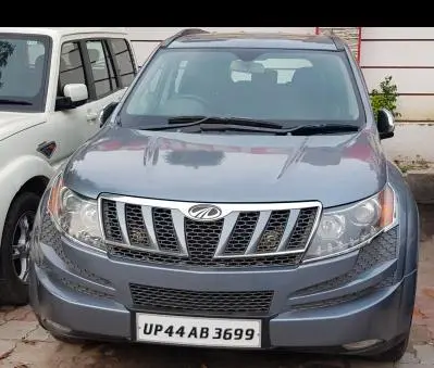 Mahindra XUV500 W8 2014