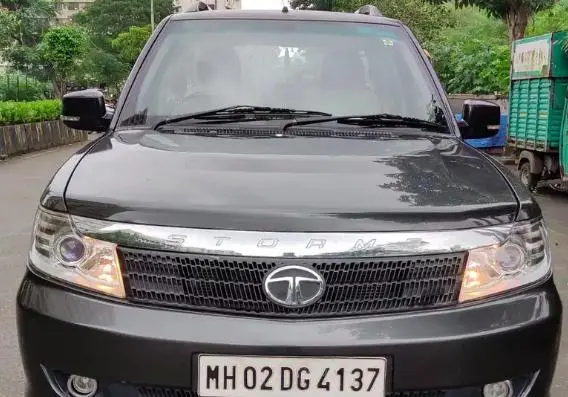 Tata Safari Storme 2.2 EX 4X2 2013