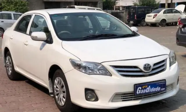 Toyota Corolla Altis D-4D J 2011