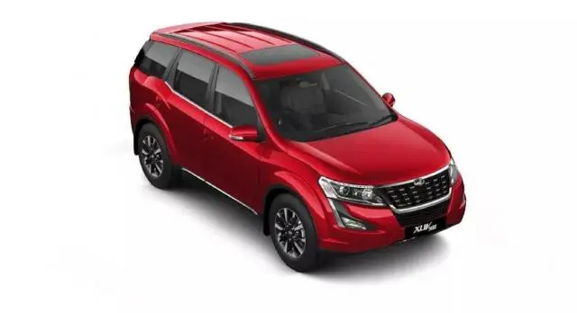 Mahindra XUV500 W7 AT BS6 2021
