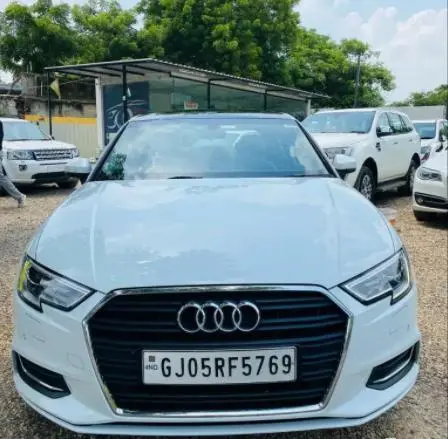 Audi A3 35 TDI Technology + Sunroof 2019