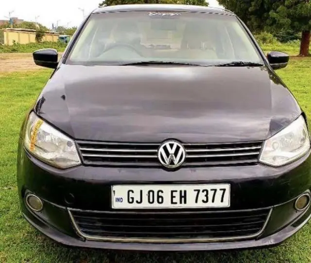 Volkswagen Vento 1.6L Highline 2011