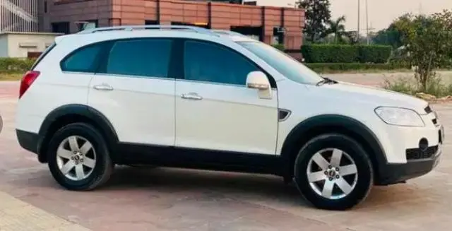 Chevrolet Captiva LTZ AWD AT 2011