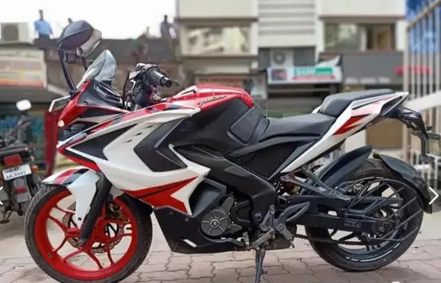 Bajaj Pulsar RS200 ABS 2019