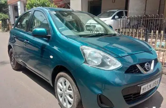 Nissan Micra XV CVT 2013