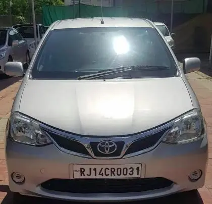 Toyota Etios Liva GD SP 2012