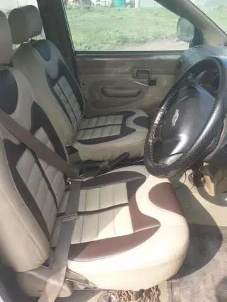 Chevrolet Tavera LS 2.5 2011