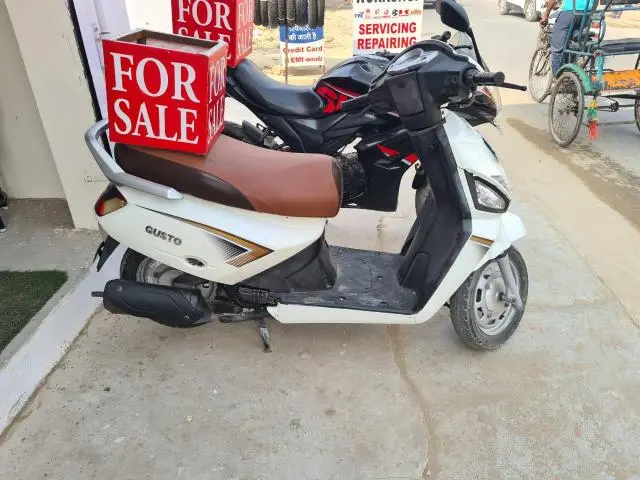 Mahindra Gusto 110cc VX 2015