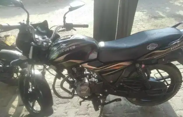 Bajaj Discover 100cc 2013