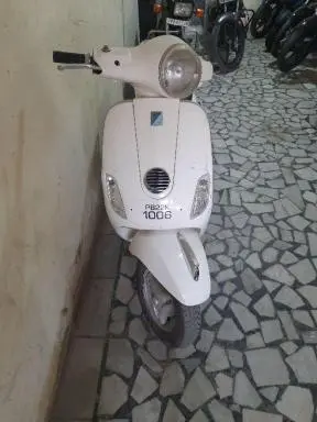 Piaggio Vespa 125cc 2013