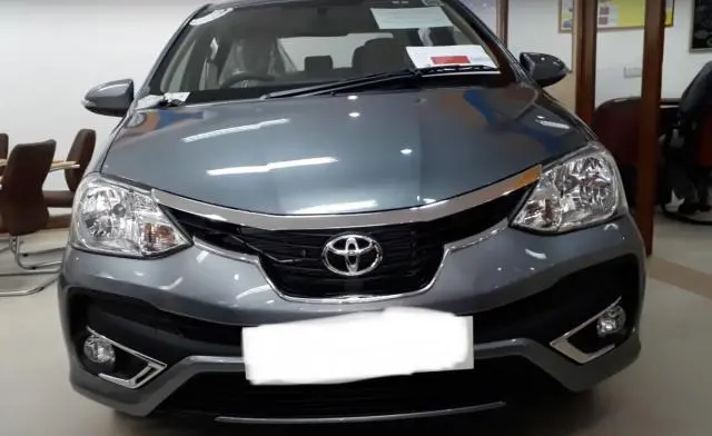 Toyota Etios Liva V 2019
