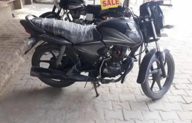 Honda CB Shine 125cc 2012