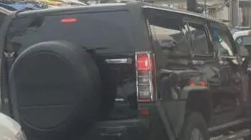 Hummer H3 BASE 2010