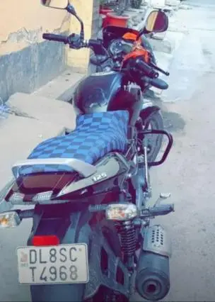 Bajaj Pulsar 125cc Disc BS6 2020