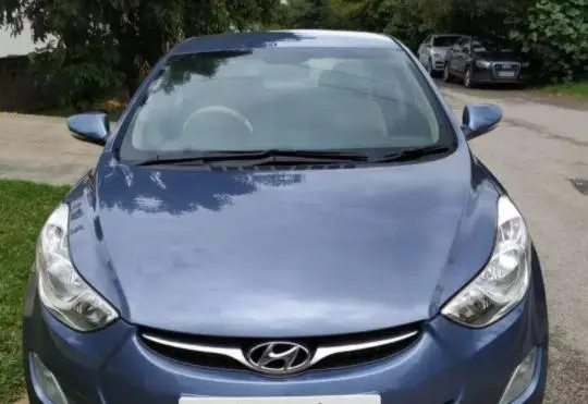 Hyundai Elantra 1.6 SX MT 2012
