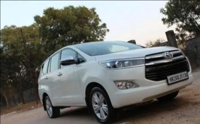 Toyota Innova Crysta 2.4 ZX 7 STR 2017