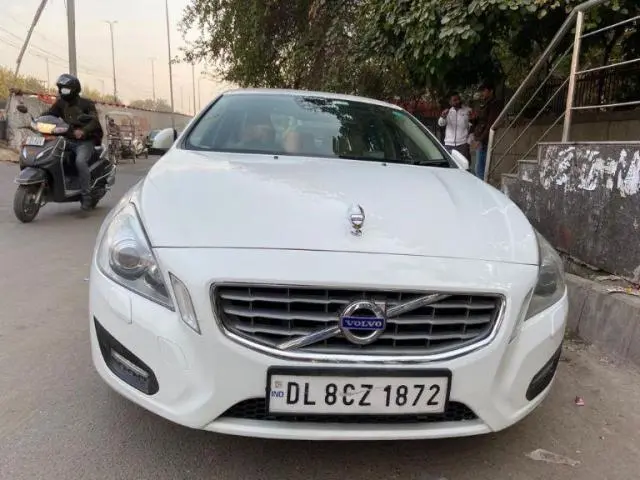 Volvo S60 Kinetic D4 2013