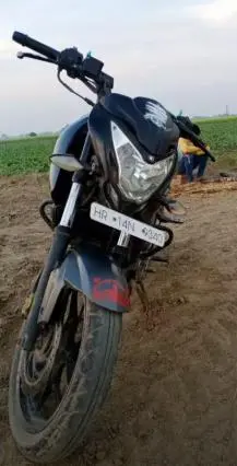 Bajaj Pulsar NS200 2017