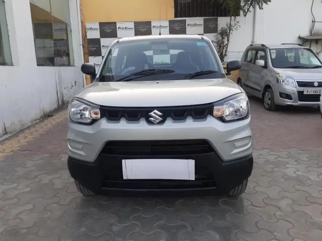 Maruti Suzuki S-Presso VXi 2020