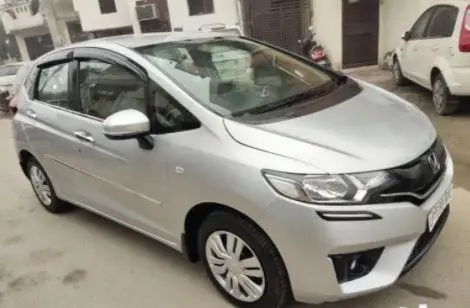 Honda Jazz SV i-DTEC 2015