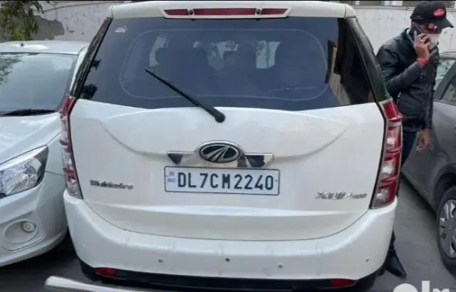 Mahindra XUV500 W8 2014