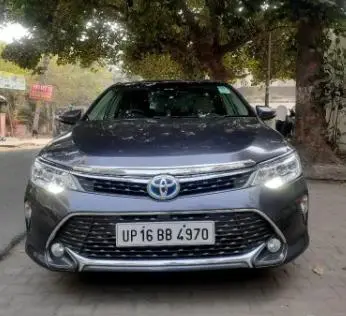 Toyota Camry Hybrid 2015