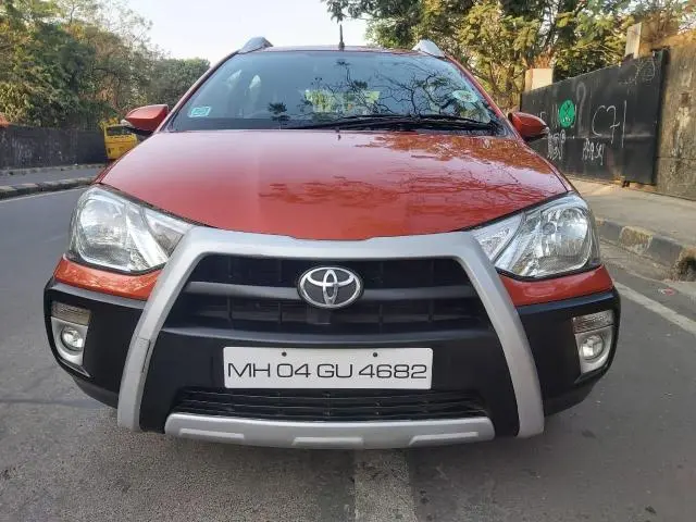 Toyota Etios Cross 1.2 G 2015