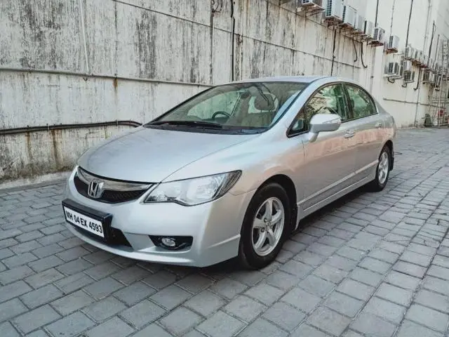 Honda Civic 1.8 V AT 2011