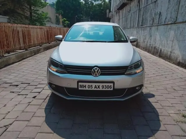 Volkswagen Jetta 2.0L TDI Highline 2012